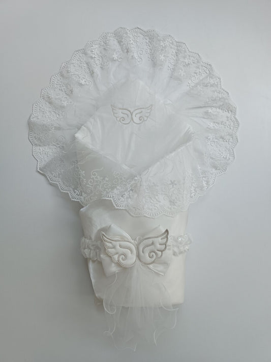 Swaddle Blanket with Tulle and Bow